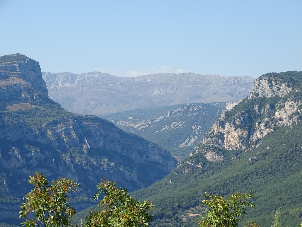 Luva D'azur, Rez De Le Riou - Le Vallon Apartment *