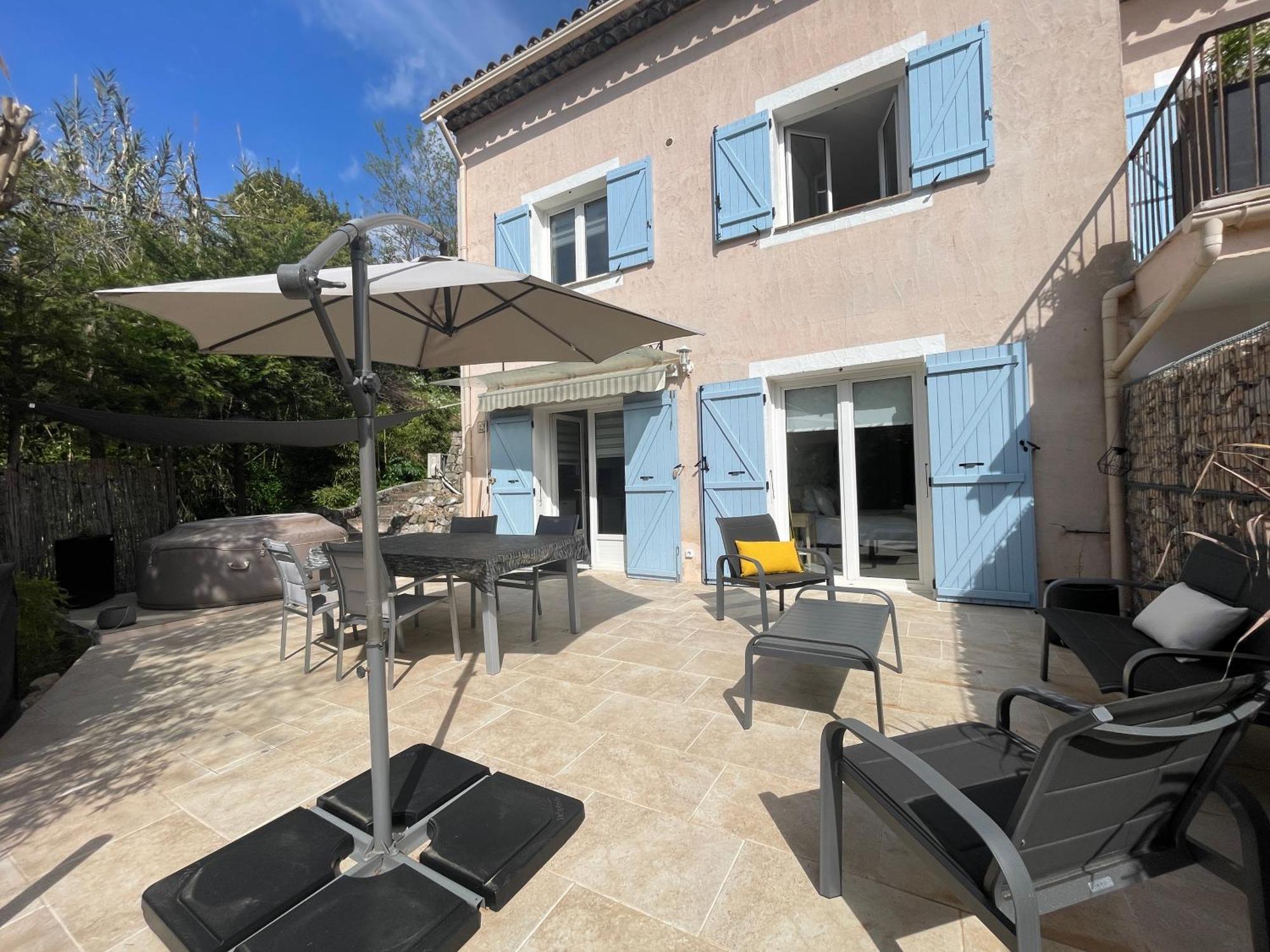 Luva D'azur, Rez De Le Riou - Le Vallon Apartment Le Bar-sur-Loup